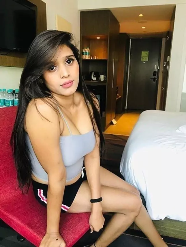 कॉल गर्ल्स सर्विस  मेझिया